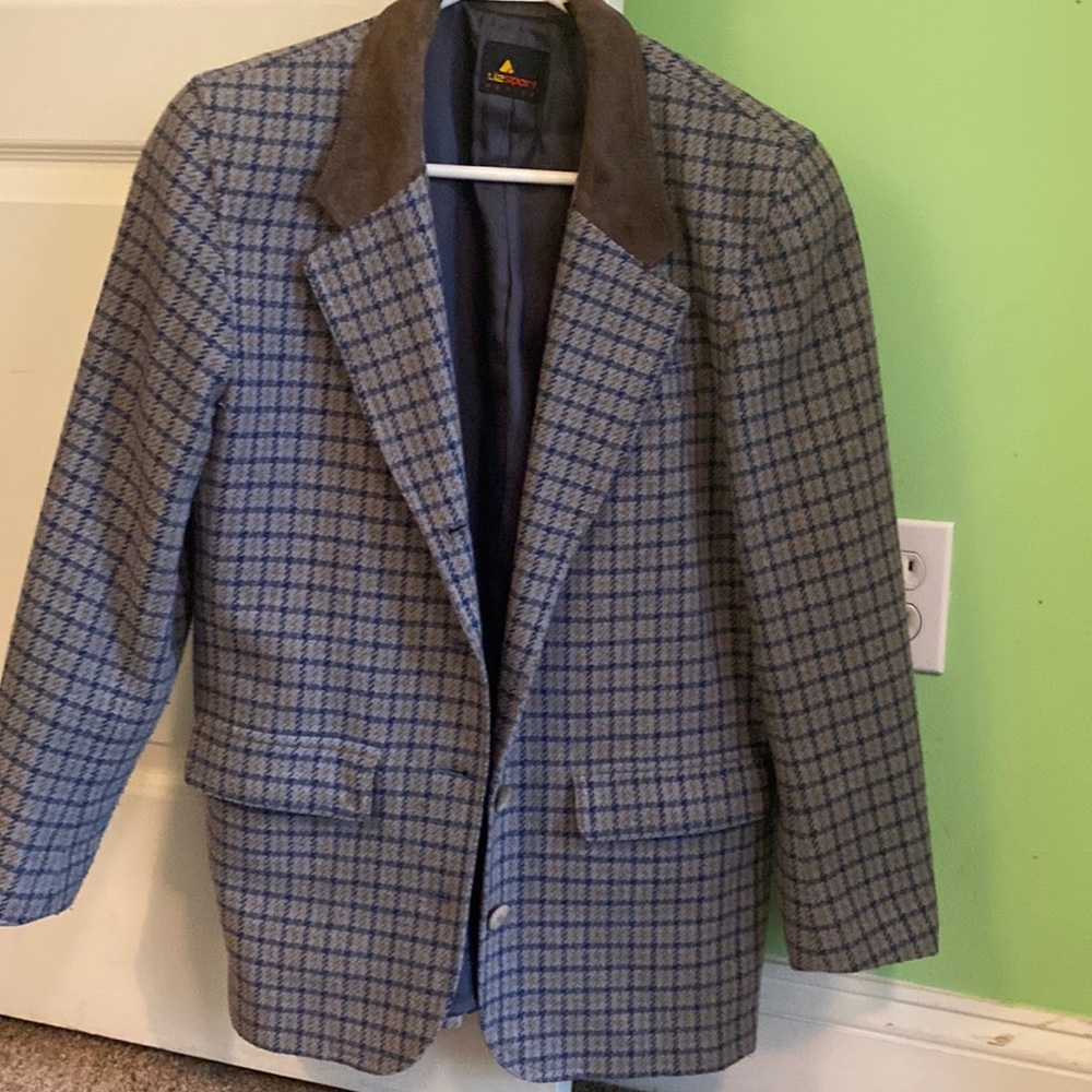 Classic wool blazer